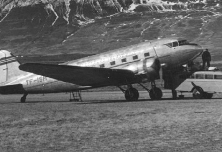 TF-NPK Douglas C-47A-DL (DC-3)